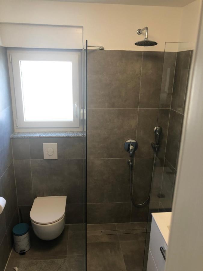 Apartment Lea Nin Buitenkant foto